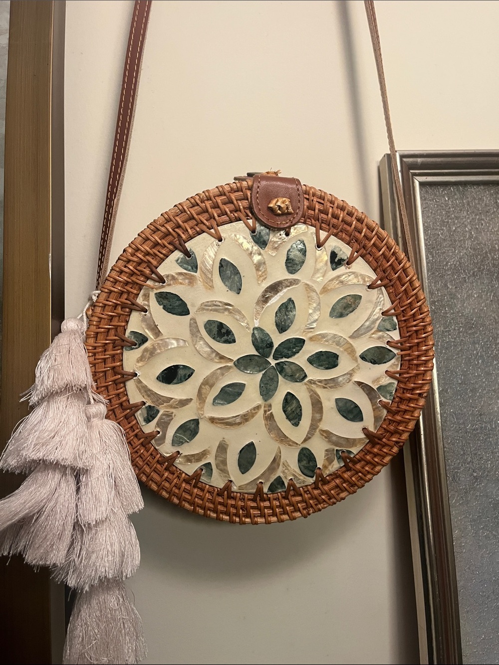 Round Woven Rattan Crossbody Bag with Cream & Green Petal Inlay
